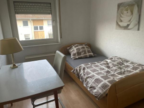 Room with balcony, 5min to main train station